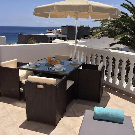 Front Line, Contemporary, Newly Refurbished, Stunning Sea Views, Pool, Wifi, Sky Appartement